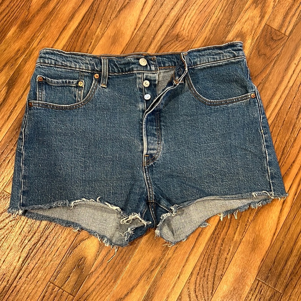 Levi’s 501 denim shorts